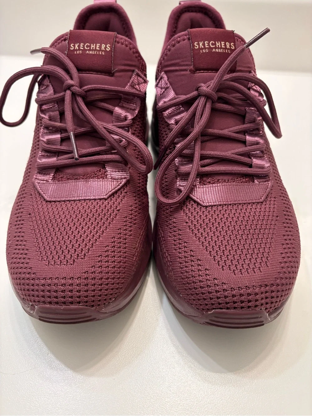 Skechers Los Angeles Vegan Burgundy/Plum Knit Lace-Up Sneakers Size 9